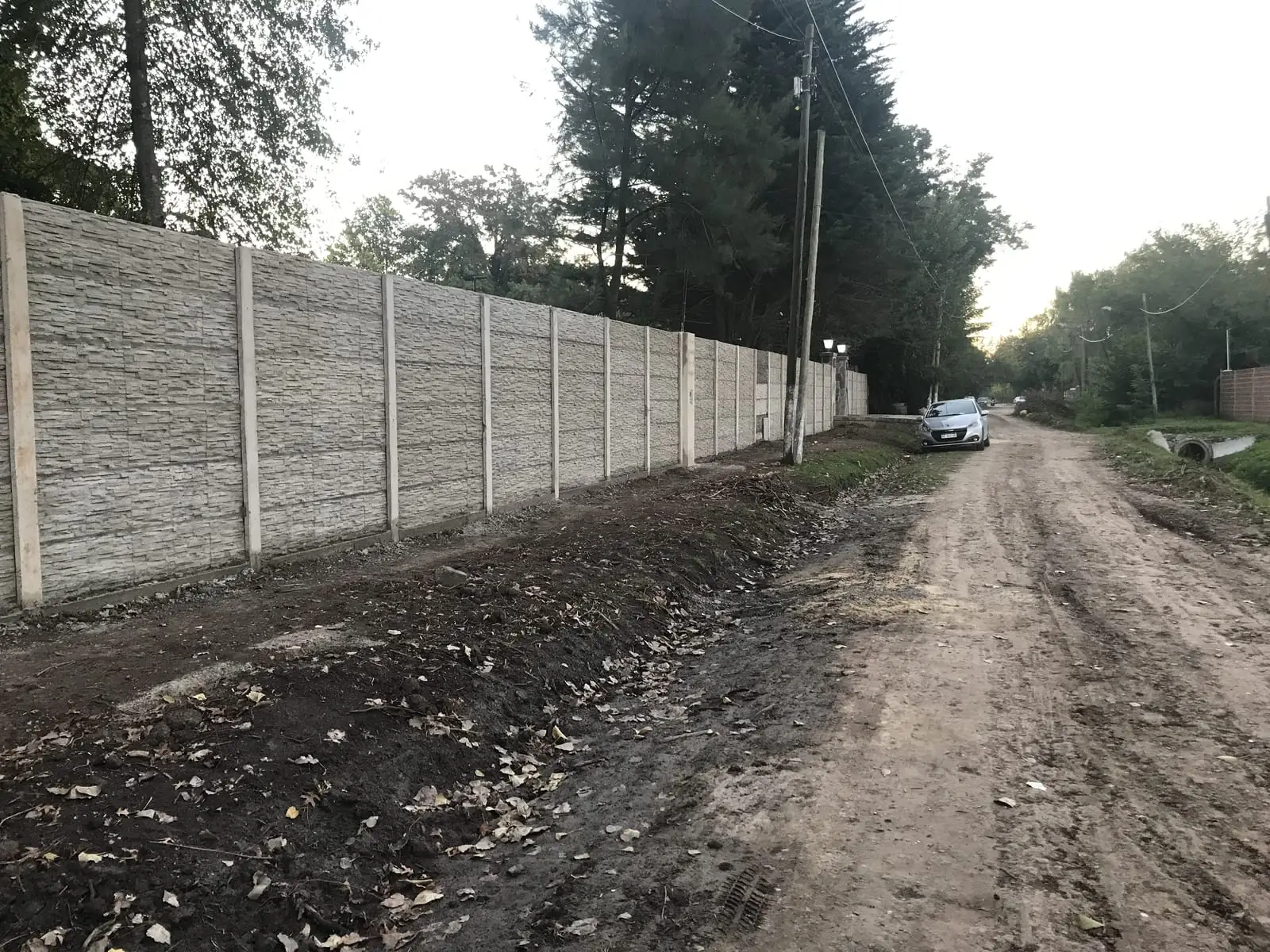 Cerco premoldeado en una casa quinta de Del Viso, Pilar (foto 5 de 9)