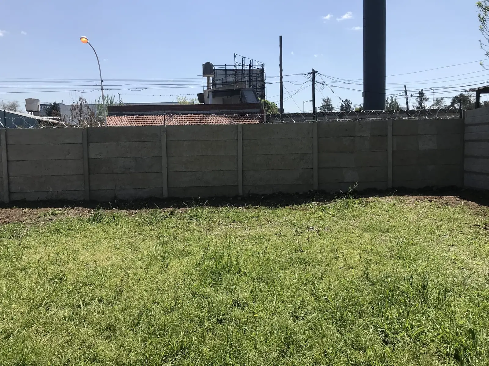 Cerco premoldeado terminado en zona norte del GBA (foto 7 de 23)